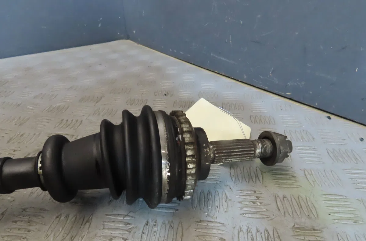 Transmission avant gauche Renault KANGOO (KC0-1_) 1.2 16v (kc05, kc06, kc03, kc0t, kc0w, kc1d) (2001) occasion