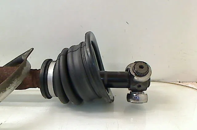 Transmission avant gauche RENAULT LAGUNA 2000 occasion
