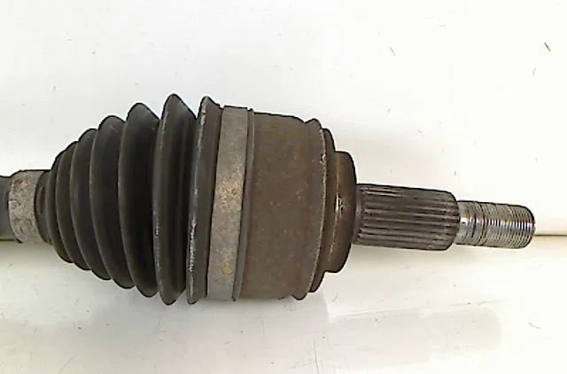 Transmission avant gauche RENAULT LAGUNA 2010 occasion