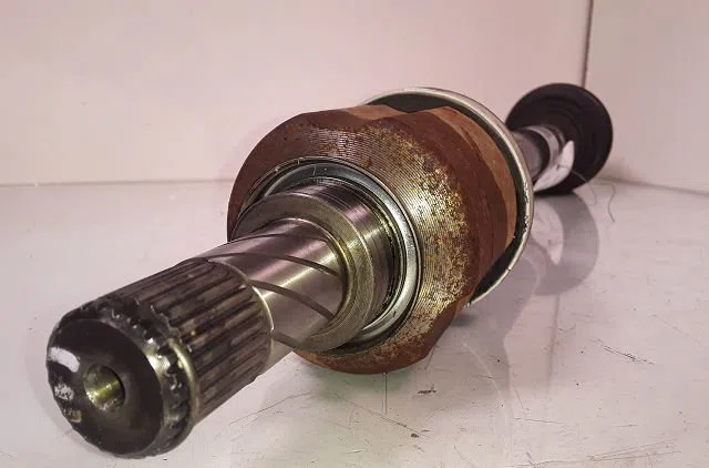 Transmission avant gauche RENAULT LAGUNA 2010 occasion