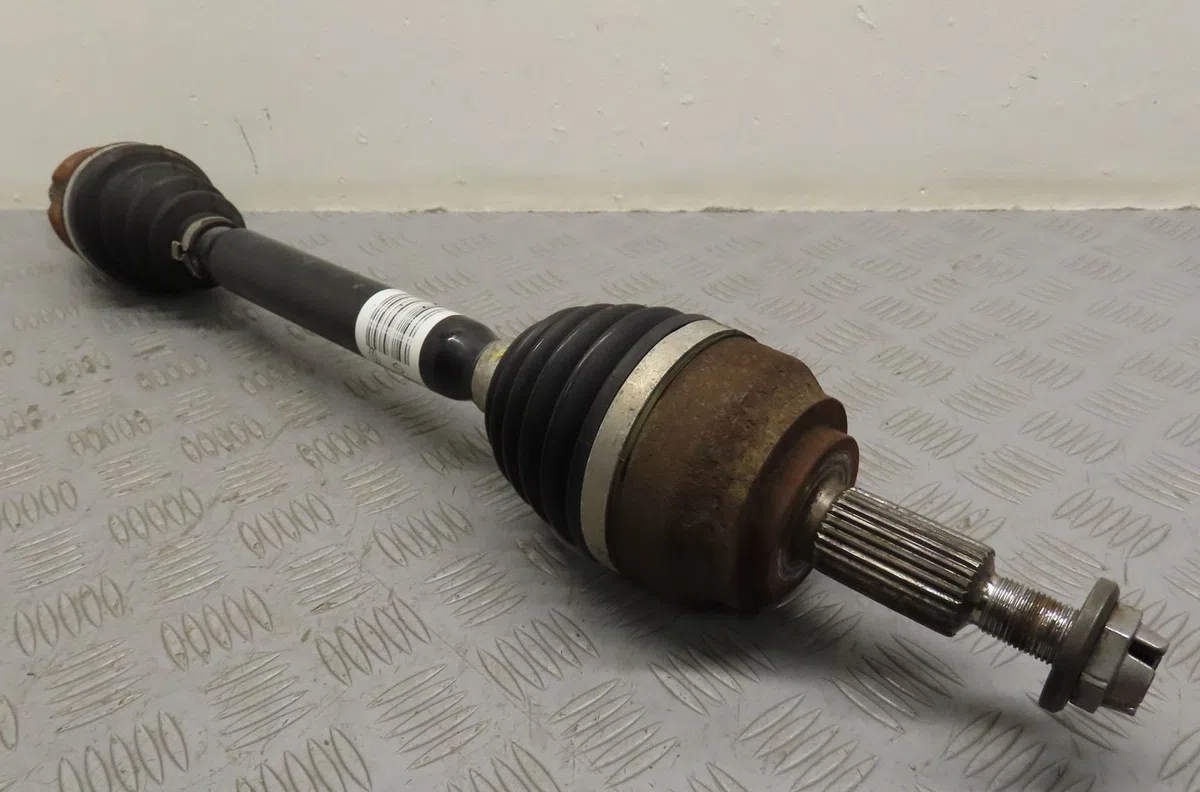 Transmission avant gauche Renault LAGUNA III (BT0-1) 2.0 16v (bt05, bt0f, bt0w) (2007-2012) occasion