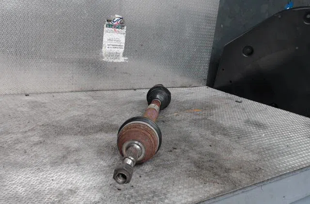 Transmission avant gauche RENAULT MEGANE 2  MEGANE 2 PHASE 1 CABRIOLET occasion