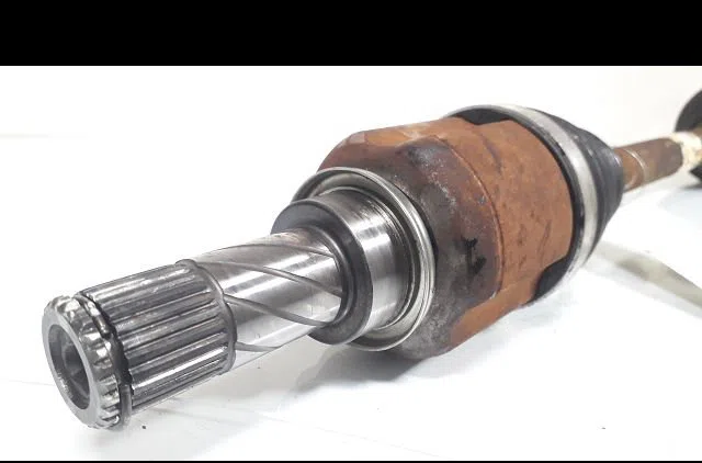 Transmission avant gauche RENAULT MEGANE 2010 occasion