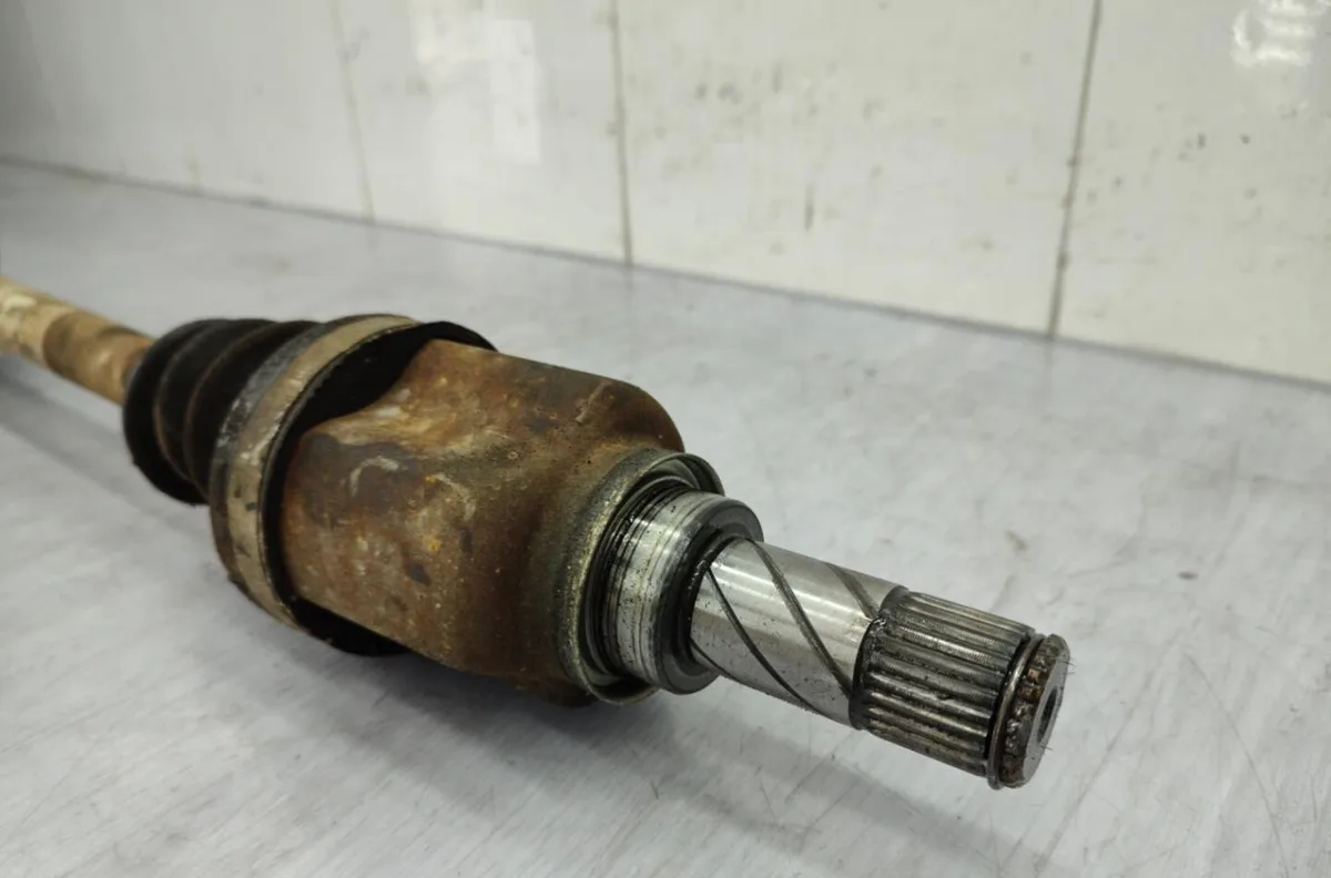 Transmission avant gauche RENAULT MEGANE 3 PHASE 2 BREAK occasion