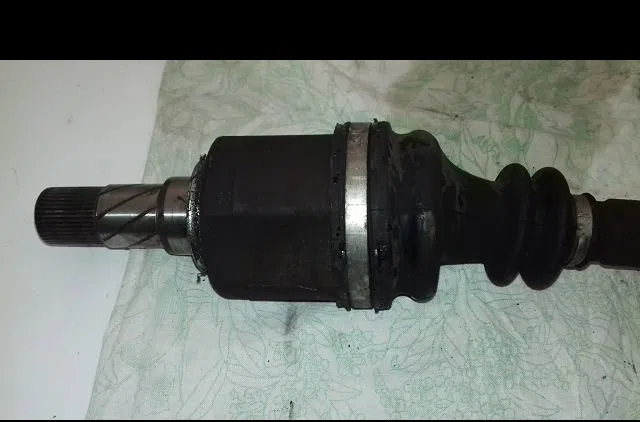 Transmission avant gauche Renault MEGANE II (BM0-1_, CM0-1_) 1.9 dci (2005-2009) occasion