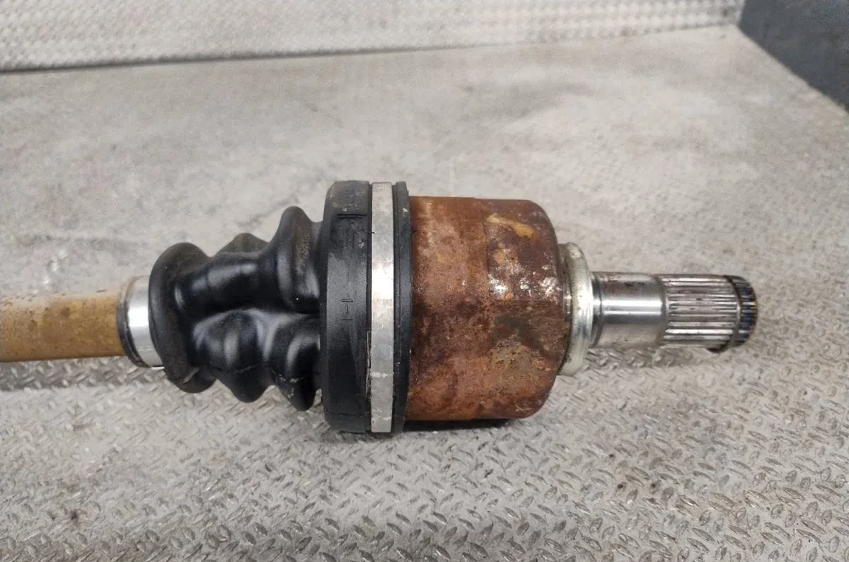 Transmission avant gauche RENAULT SCENIC 3  0 occasion
