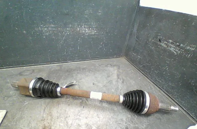 Transmission avant gauche Renault SCÉNIC II (JM0-1_) 1.9 dci (jm14) (2005-2008) 5 portes occasion