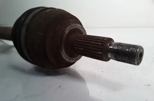 Transmission avant gauche Renault SCÉNIC II (JM0-1_) 1.9 dci (jm14) (2005-2008) 5 portes occasion