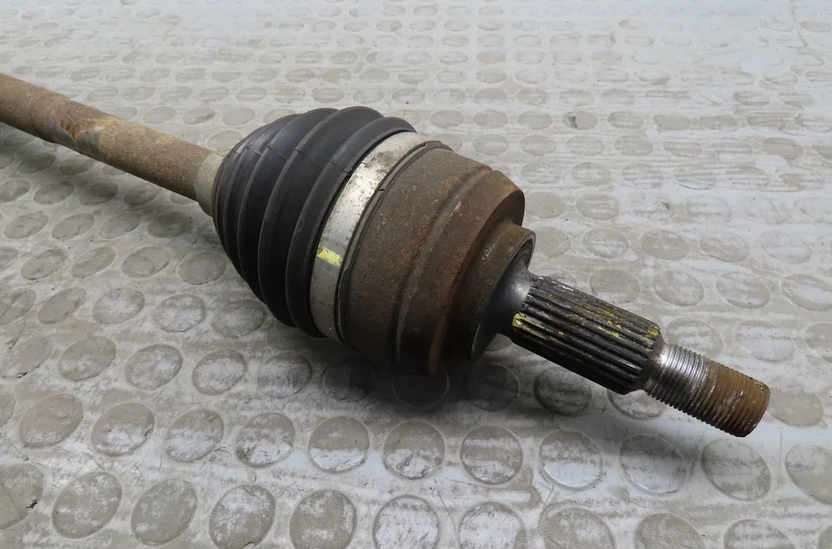 Transmission avant gauche Renault SCÉNIC III (JZ0-1_) 1.5 dci (2009) 5 portes occasion