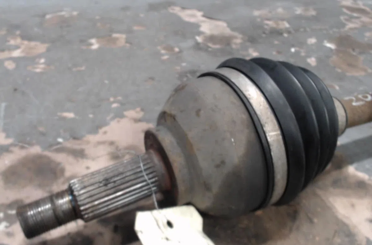 Transmission avant gauche Renault TRAFIC II Camion plate-forme-Châssis (EL) 2.0 dci 115 (el0h) (2006) occasion