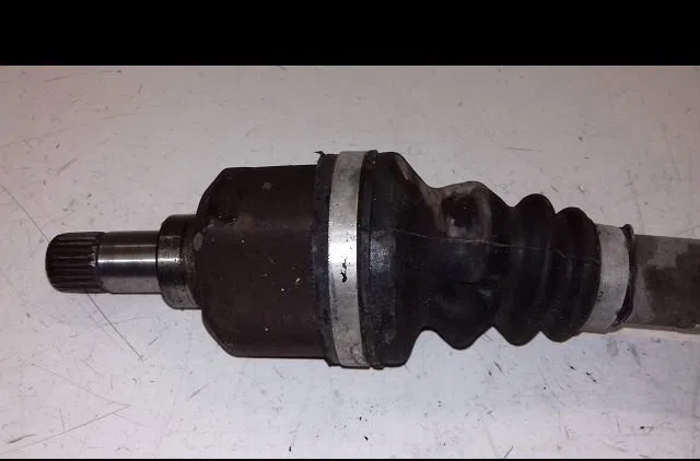 Transmission avant gauche Renault TWINGO II (CN0_) 1.5 dci 90 (2010) occasion