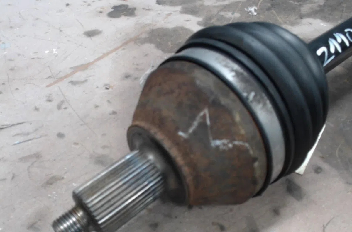 Transmission avant gauche Seat IBIZA IV (6J5, 6P1) 1.2 tdi (2010-2015) occasion