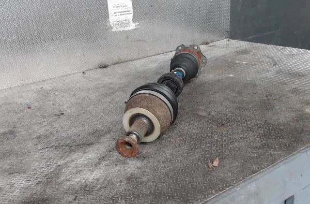 Transmission avant gauche Seat IBIZA IV (6J5, 6P1) 1.4 tdi (2008-2010) 5 portes occasion
