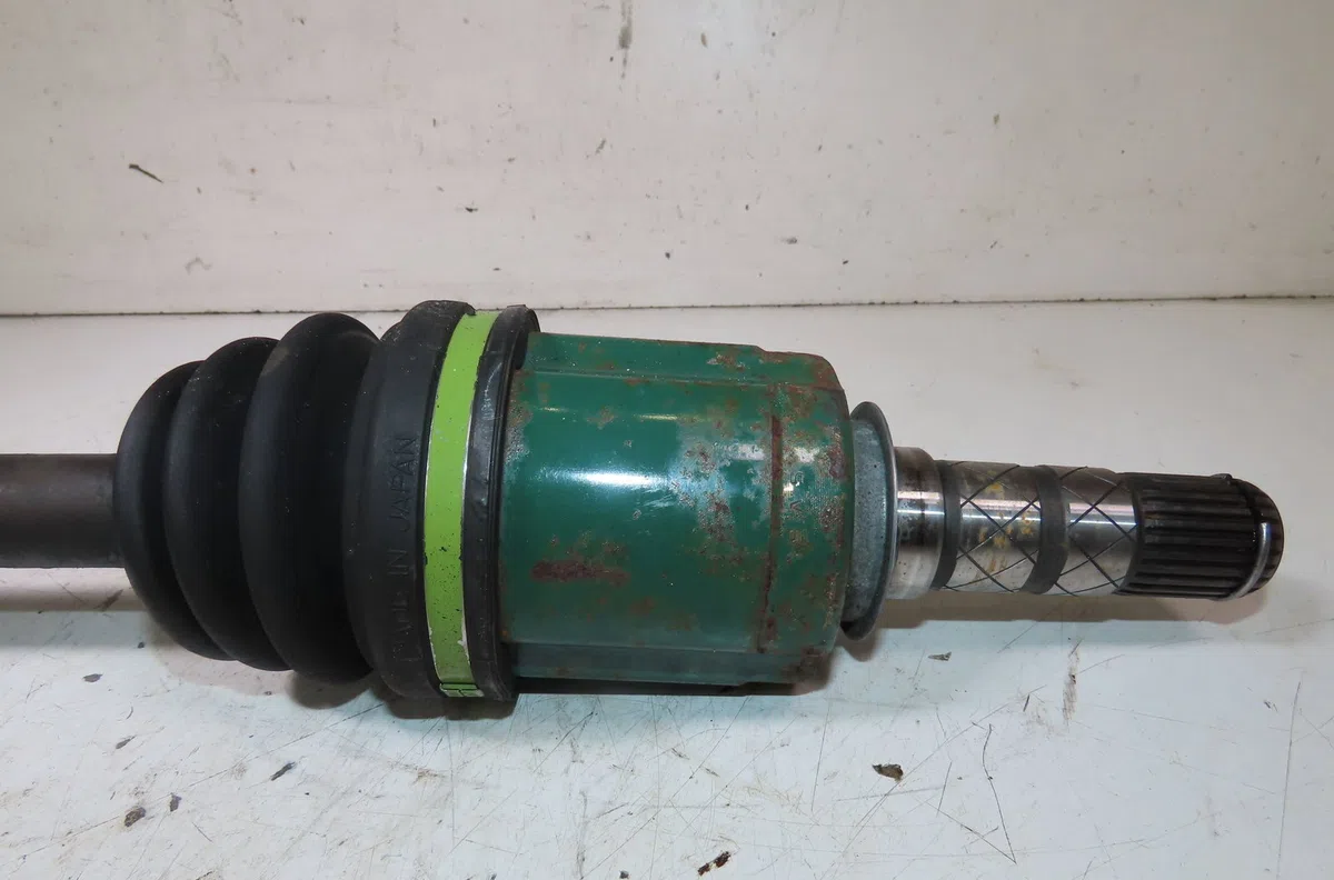 Transmission avant gauche Subaru IMPREZA Break (GG) 2.0 i r awd (gg9) (2005-2007) occasion