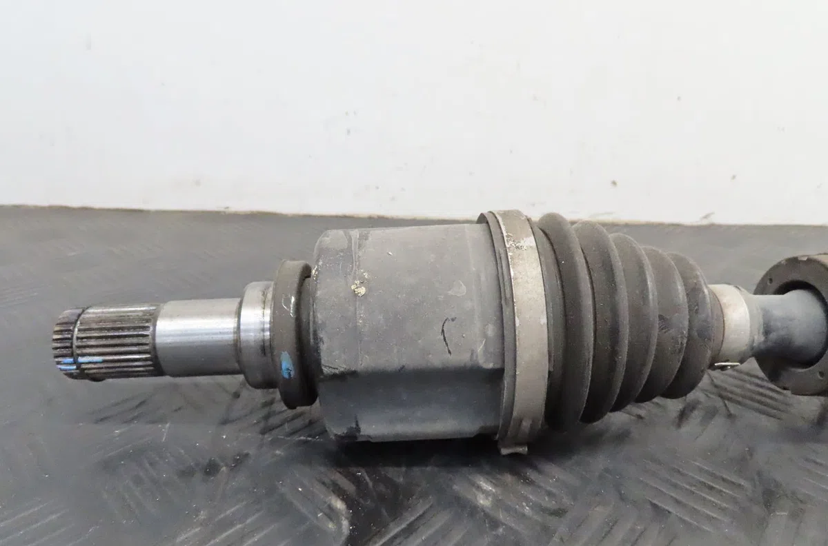 Transmission avant gauche Suzuki SX4 S-CROSS (JY) 1.6 ddis allgrip (akk 416d) (2013) occasion