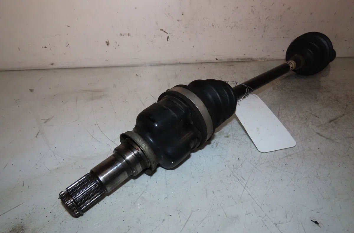 Transmission avant gauche TOYOTA AYGO 2015 occasion