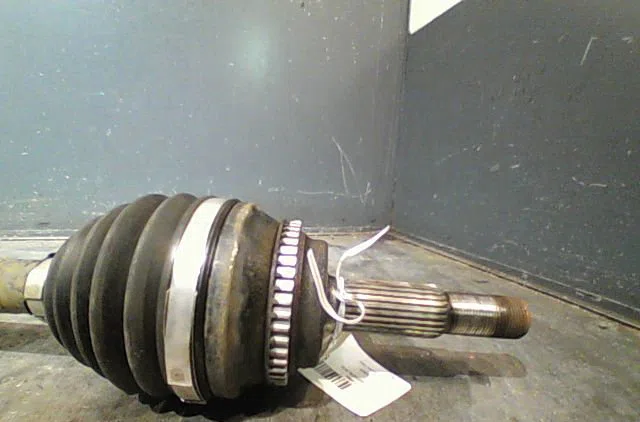 Transmission avant gauche Toyota RAV 4 II (_A2_) 2.0 d 4wd (cla20_, cla21_) (2001-2005) occasion