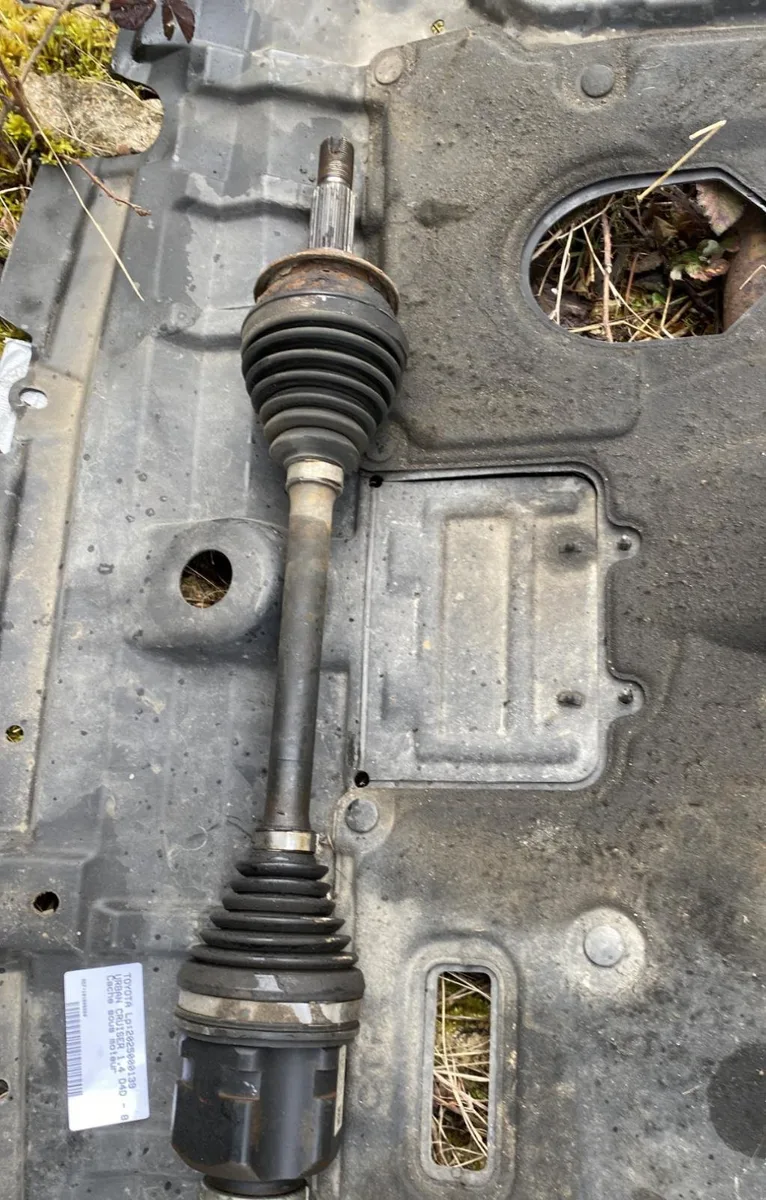 Transmission avant gauche TOYOTA URBAN CRUISER occasion