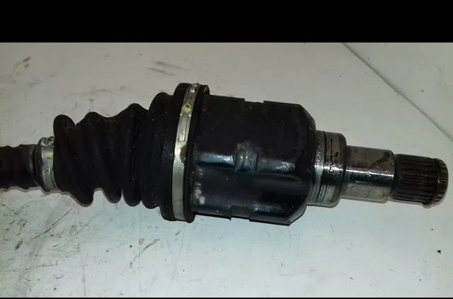 Transmission avant gauche Toyota VERSO (_R2_) 2.0 d-4d (aur20_) (2009-2018) occasion