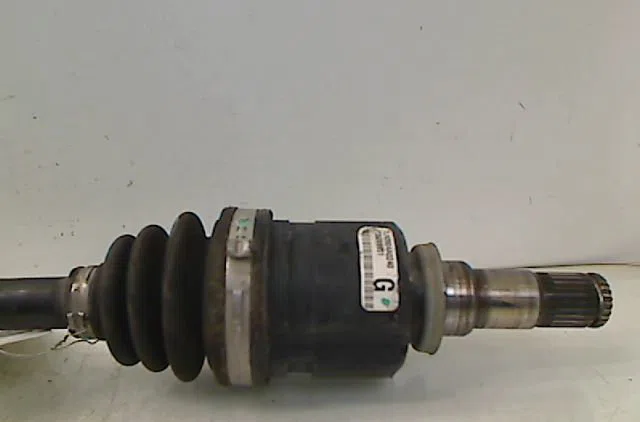 Transmission avant gauche TOYOTA YARIS 2004 occasion