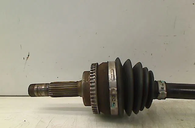 Transmission avant gauche TOYOTA YARIS 2004 occasion