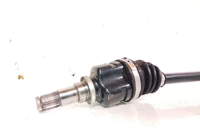 Transmission avant gauche Toyota YARIS (_P13_) 1.5 (nsp131_) (2017) occasion