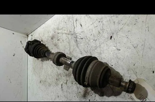 Transmission avant gauche VOLKSWAGEN BORA occasion