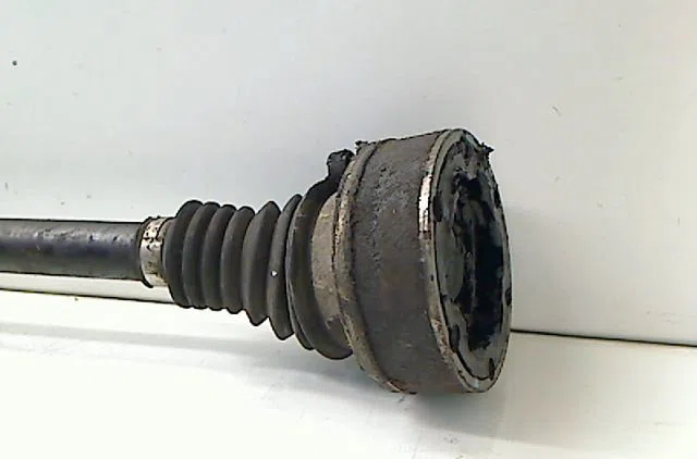 Transmission avant gauche VOLKSWAGEN GOLF 1995 occasion
