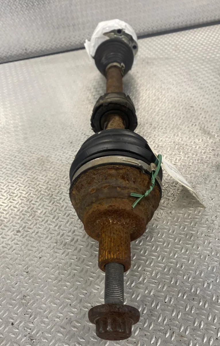 Transmission avant gauche VOLKSWAGEN GOLF 7  GOLF 7 PHASE 1 occasion
