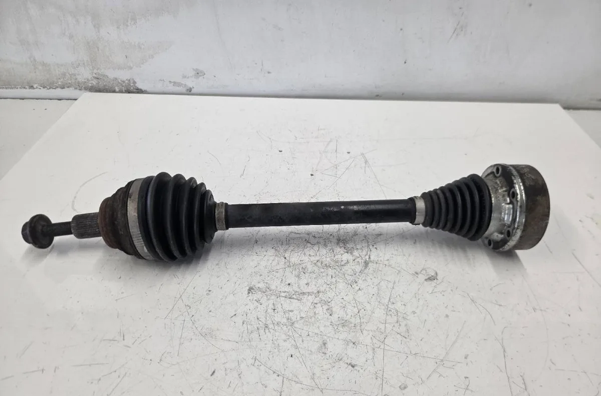 Transmission avant gauche VOLKSWAGEN GOLF 7 PHASE 1 occasion