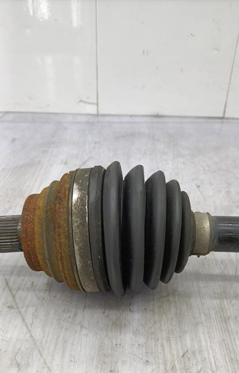 Transmission avant gauche VOLKSWAGEN GOLF PLUS PHASE 2 occasion