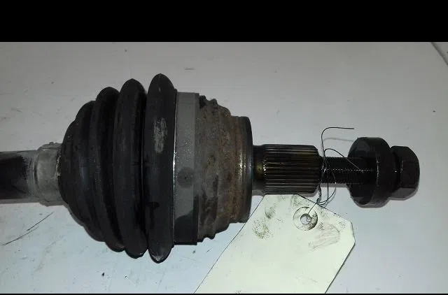 Transmission avant gauche Volkswagen GOLF V (1K1) 1.4 16v (2003-2006) occasion