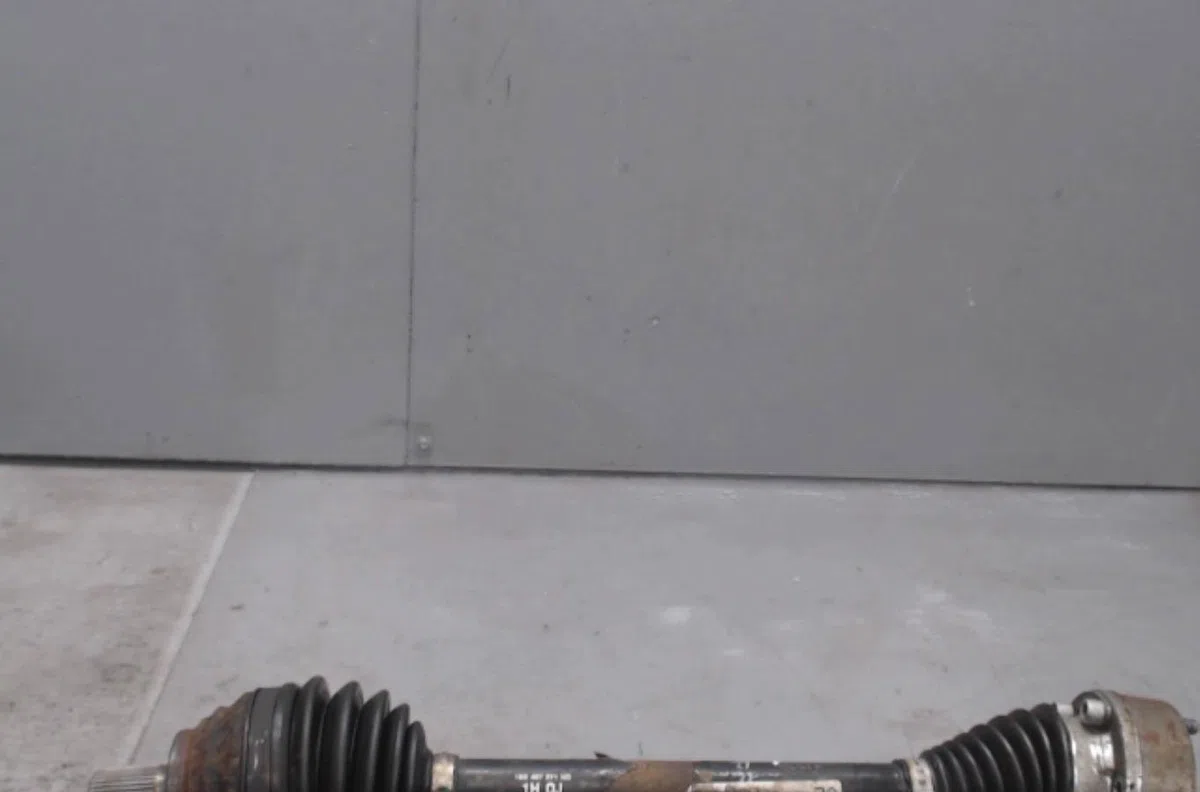 Transmission avant gauche Volkswagen GOLF VI (5K1) 1.2 tsi (2010-2012) occasion