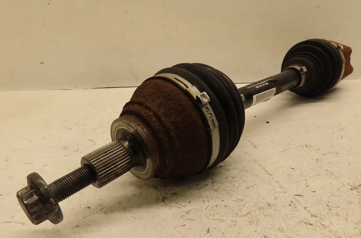 Transmission avant gauche Volkswagen GOLF VII (5G1, BQ1, BE1, BE2) 1.4 gte hybrid (2014-2020) occasion