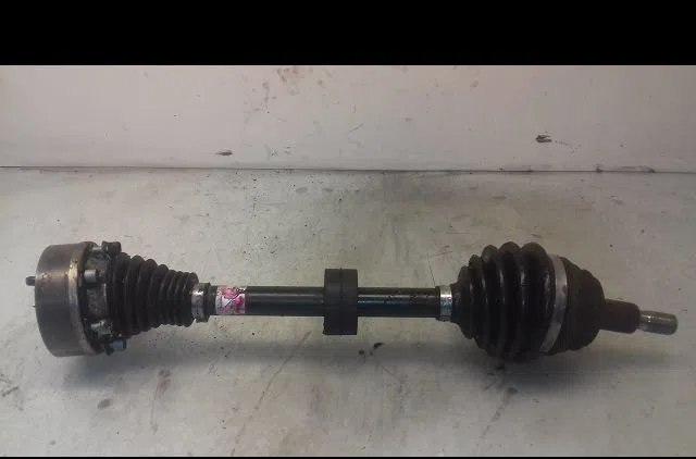 Transmission avant gauche Volkswagen NEW BEETLE (9C1, 1C1) 2.0 (1998-2010) occasion