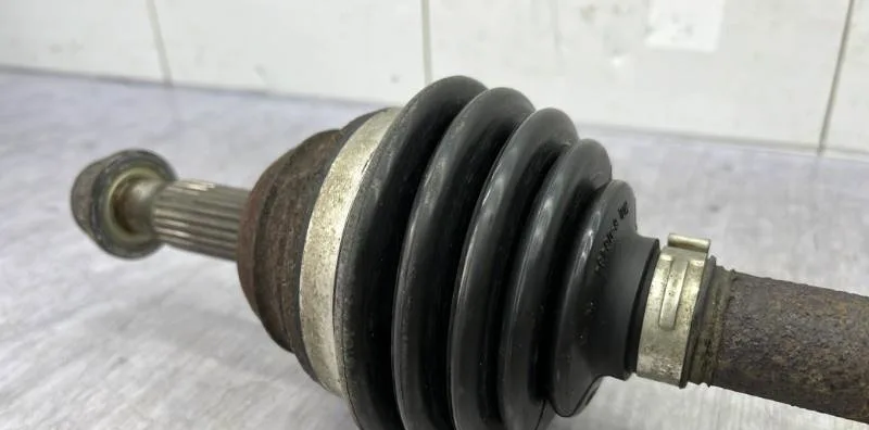 Transmission avant gauche VOLKSWAGEN POLO 3 PHASE 1 occasion