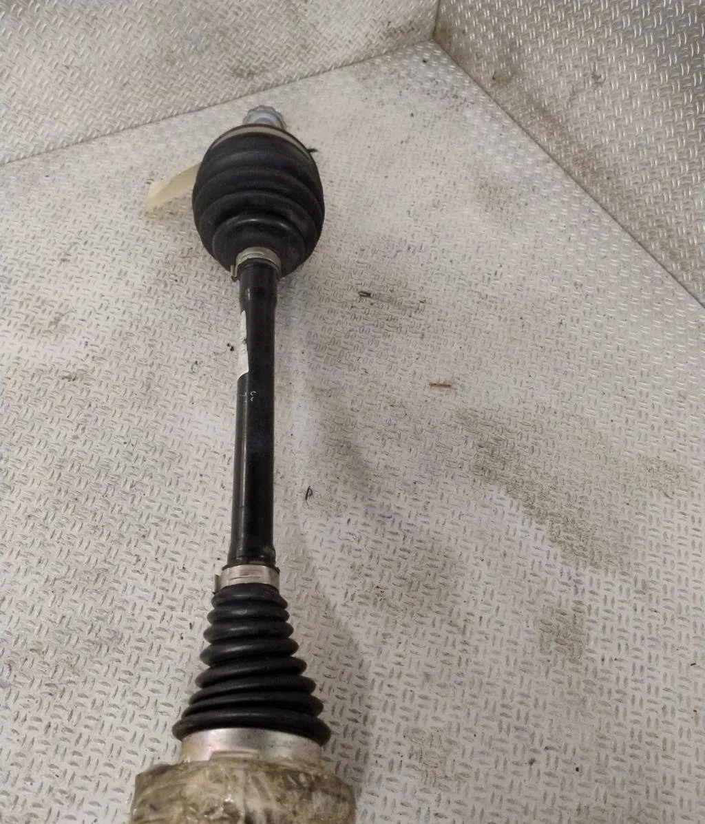 Transmission avant gauche VOLKSWAGEN POLO 5  POLO 5 PHASE 2 occasion