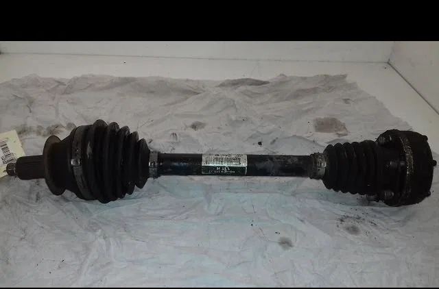 Transmission avant gauche Volkswagen POLO (9N_, 9A_) 1.2 12v (2001-2007) occasion