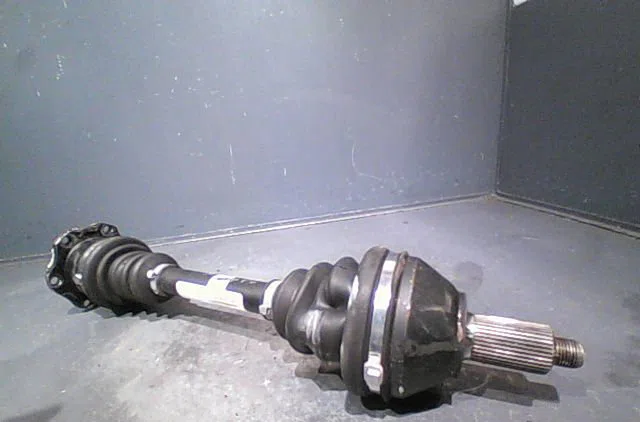 Transmission avant gauche Volkswagen POLO (9N_, 9A_) 1.4 tdi (2001-2005) 5 portes occasion