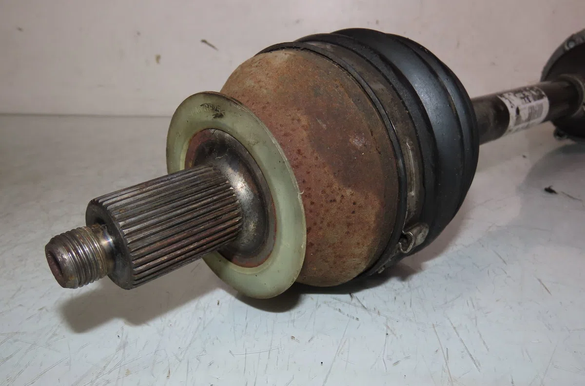 Transmission avant gauche VOLKSWAGEN POLO occasion