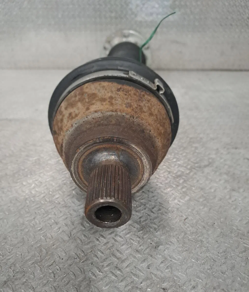 Transmission avant gauche Volkswagen SCIROCCO III (137, 138) 2.0 tdi (2010-2017) occasion