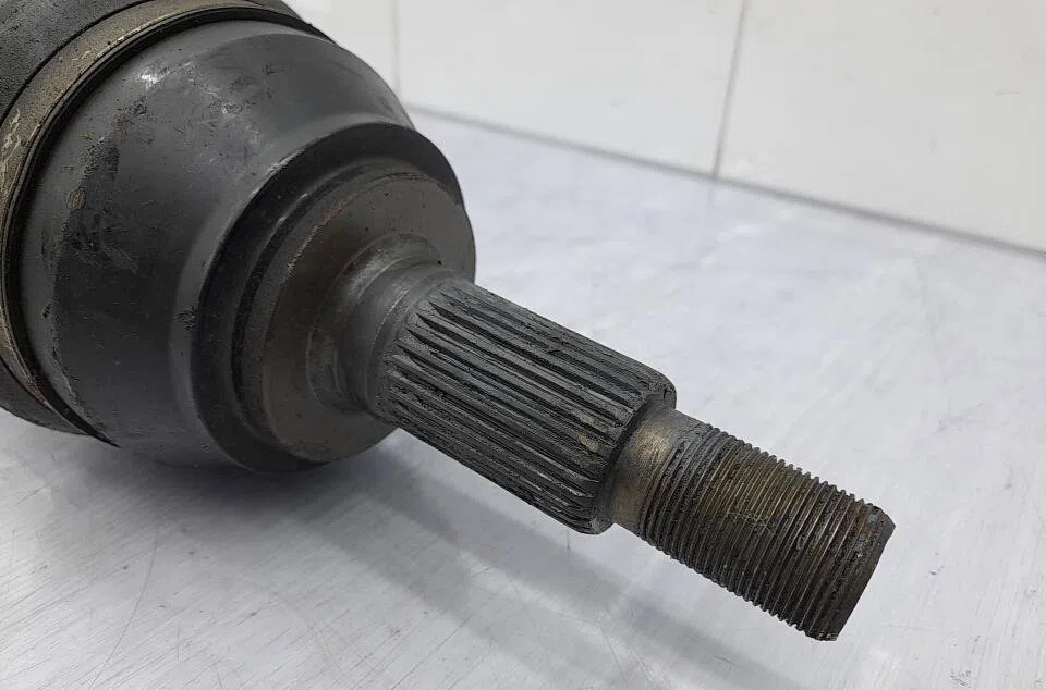 Transmission avant gauche VOLKSWAGEN TOUAREG 1 PHASE 1 occasion