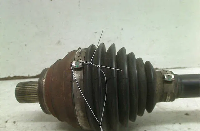 Transmission avant gauche Volkswagen TOURAN (5T1) 1.6 tdi (2015-2016) occasion
