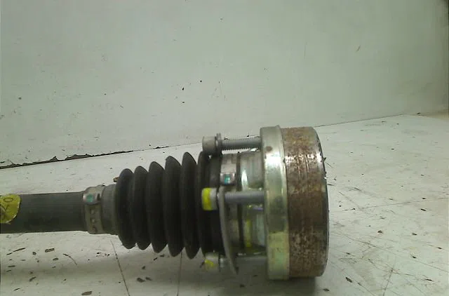 Transmission avant gauche Volkswagen TOURAN (5T1) 1.6 tdi (2015-2016) occasion