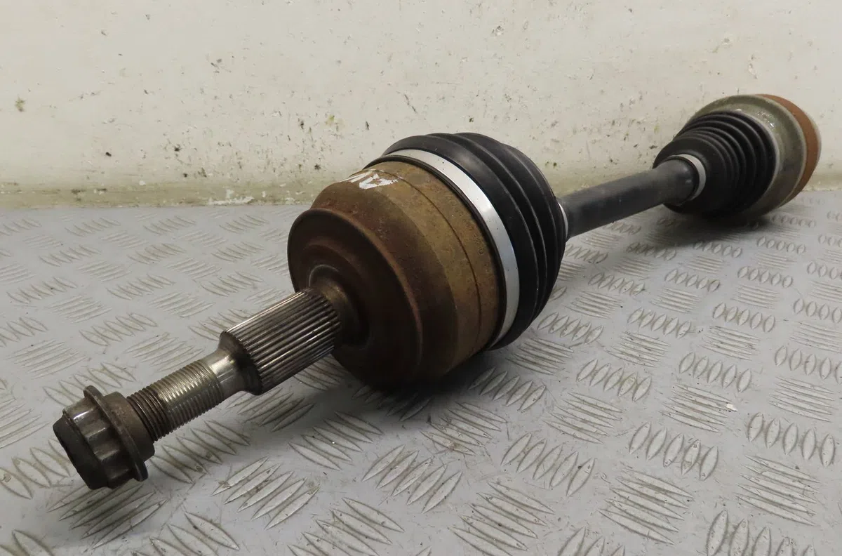 Transmission avant gauche Volkswagen TRANSPORTER V Autobus-Autocar (7HB, 7HJ, 7EB, 7EJ) 2.5 tdi (2003-2009) occasion