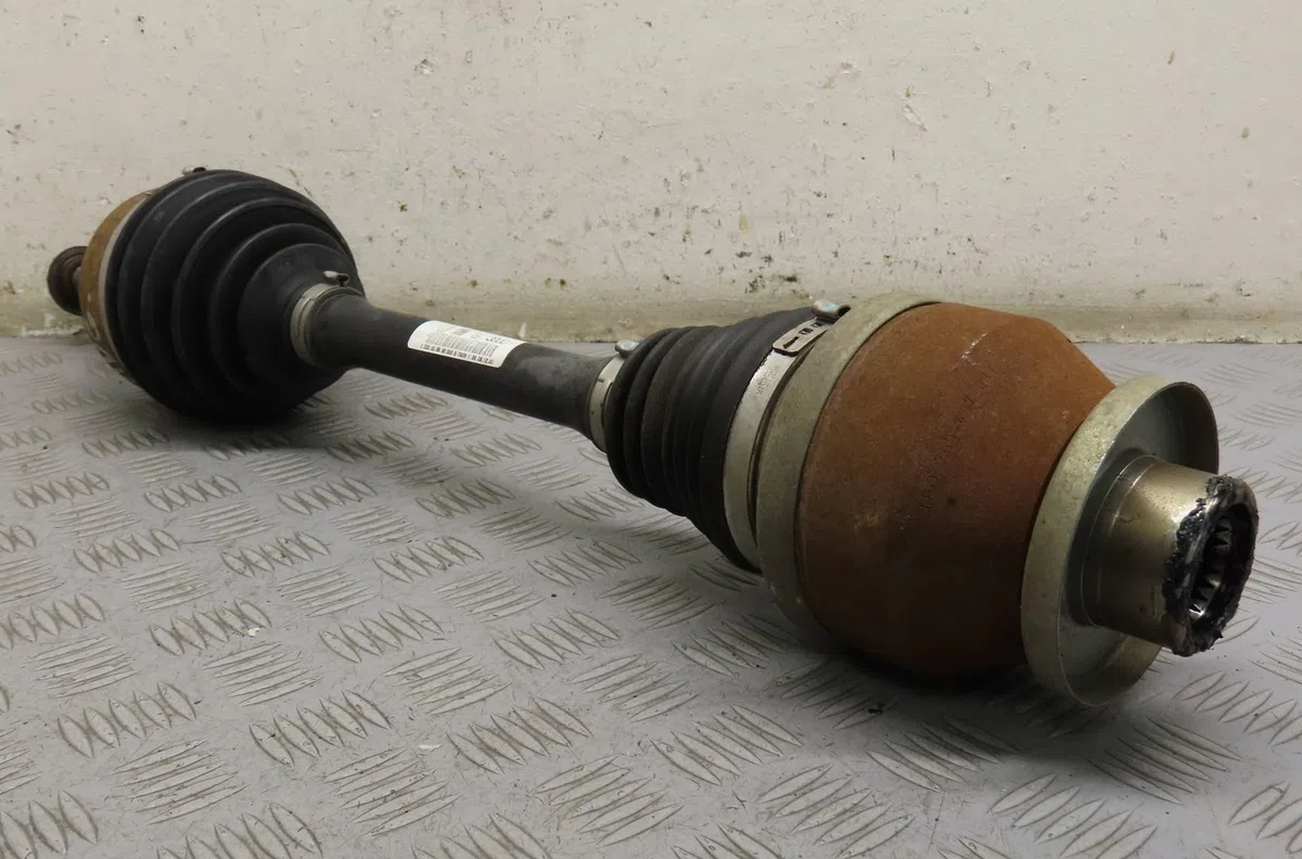 Transmission avant gauche Volkswagen TRANSPORTER V Autobus-Autocar (7HB, 7HJ, 7EB, 7EJ) 2.5 tdi (2003-2009) occasion