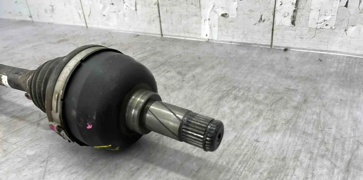 Transmission avant gauche VOLVO V 70 1 PHASE 2 BREAK occasion
