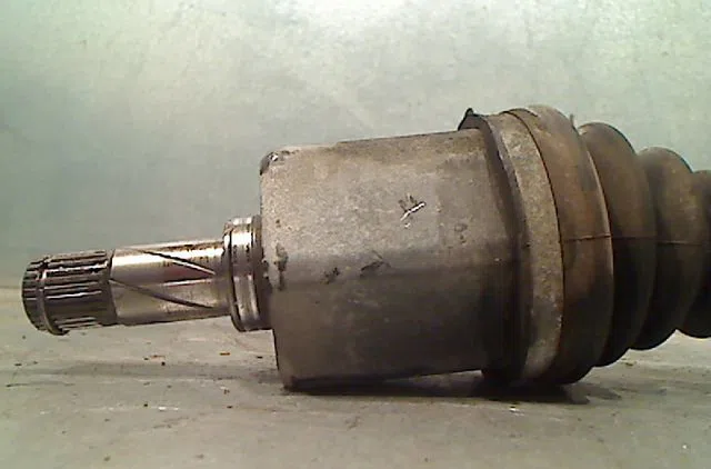Transmission avant gauche VOLVO V70 1999 occasion