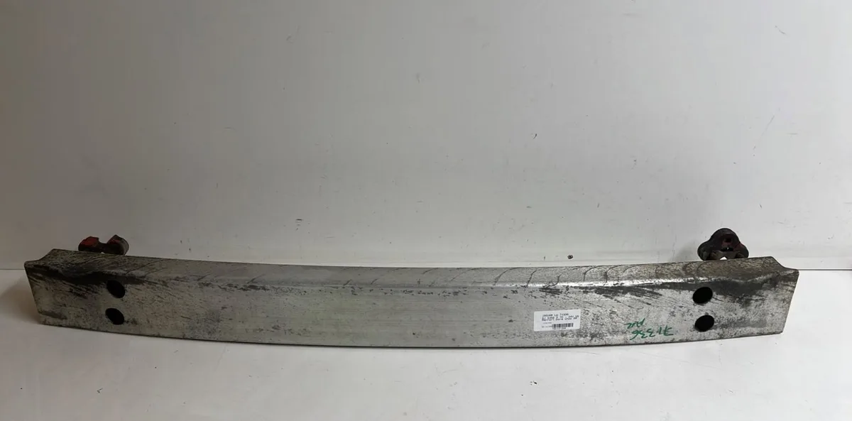 Traverse ar Jaguar XJ (X350, X358) D 2.7 (2005-2009) occasion