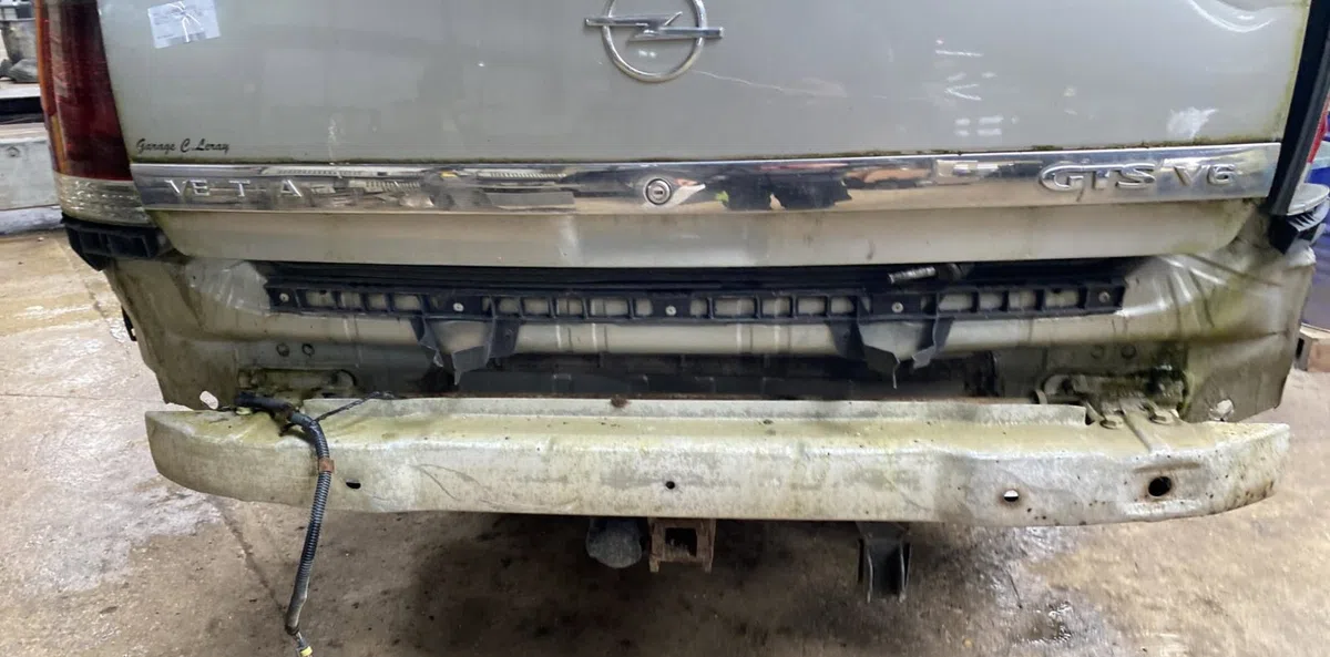 Traverse ar OPEL VECTRA C PHASE 1 occasion